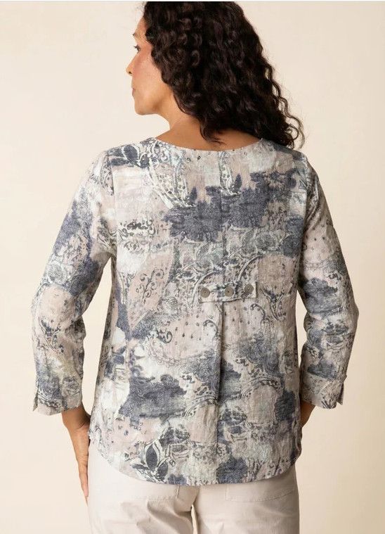 34932 Habitat Medley Pleat Back Pullover