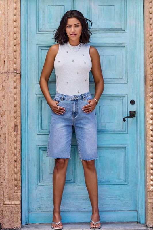 61800-1112 Tribal Blue Thread Brooke Wide Denim Shorts