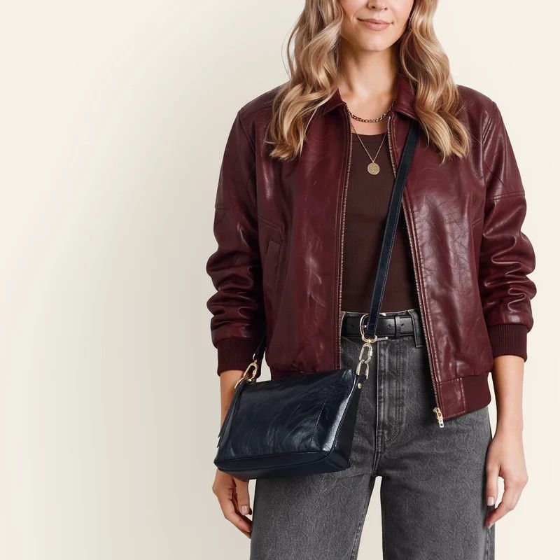 VI-36022BLK Hobo Darcy Carry All Crossbody BLACK