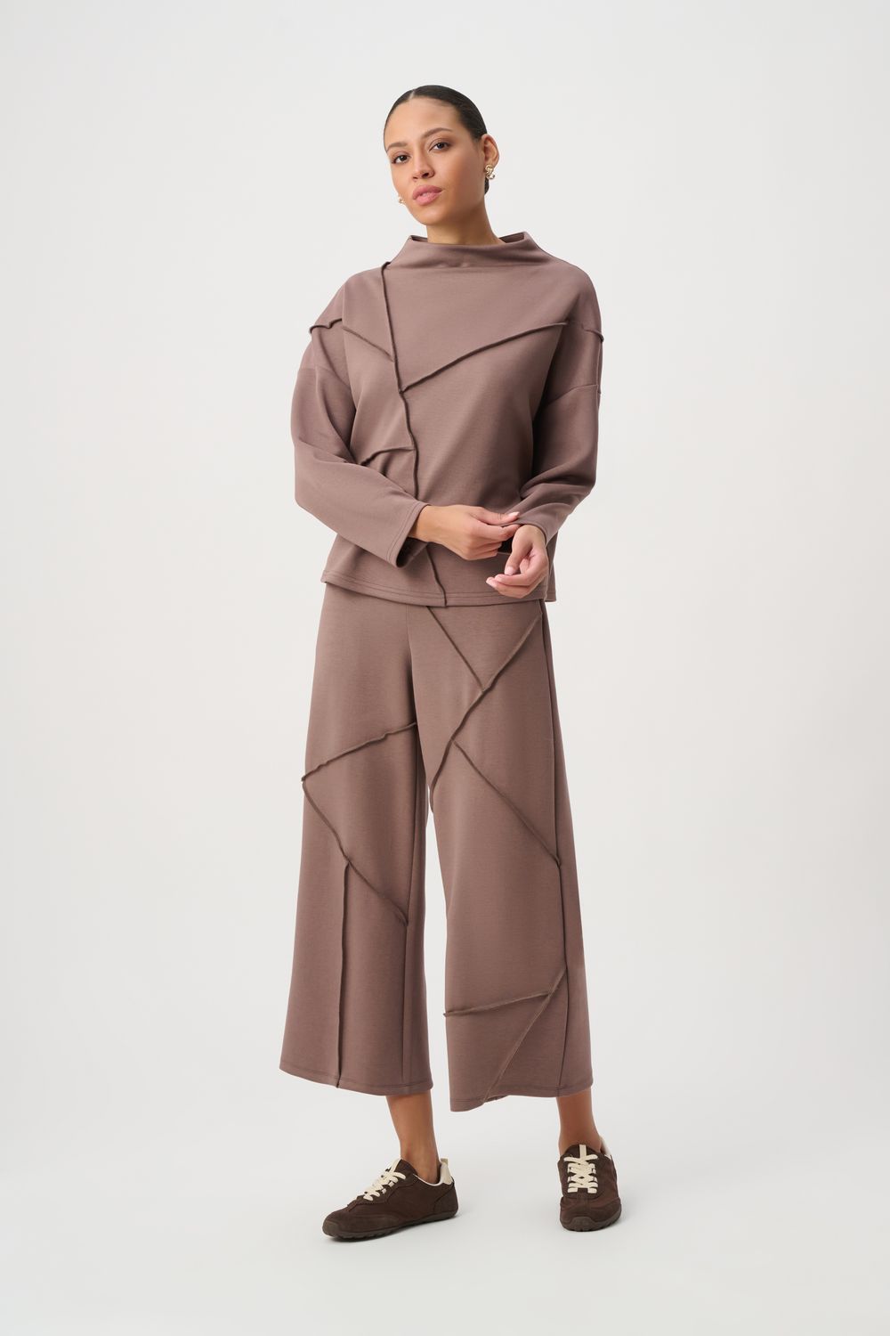 264081 Joseph Ribkoff Emb Seams Boxy Top