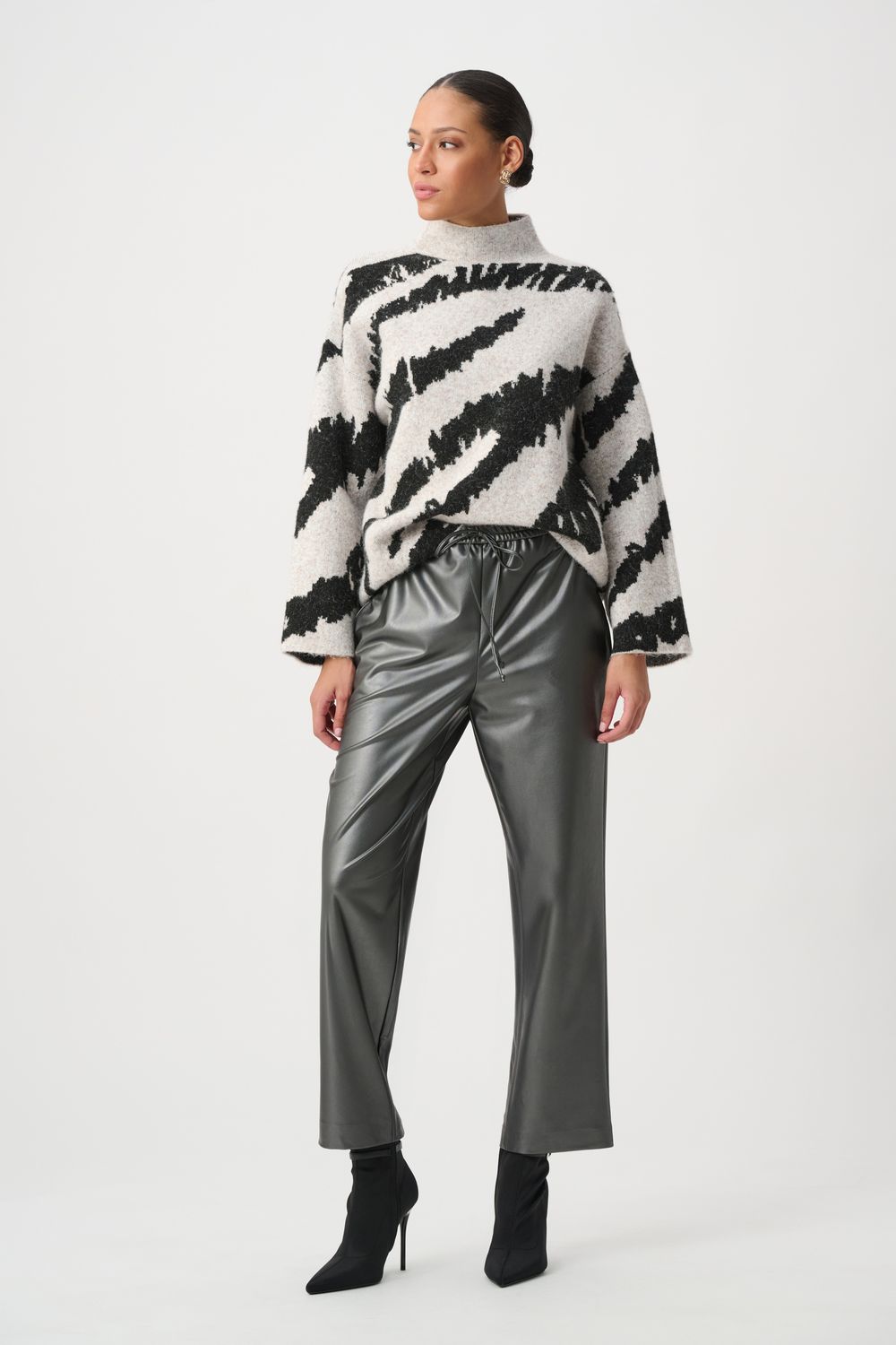264036 Joseph Ribkoff Leatherette Pant