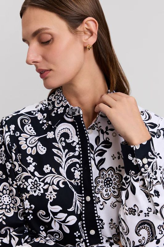 205826 Foxcroft Jodie Abstract Daisy Shirt