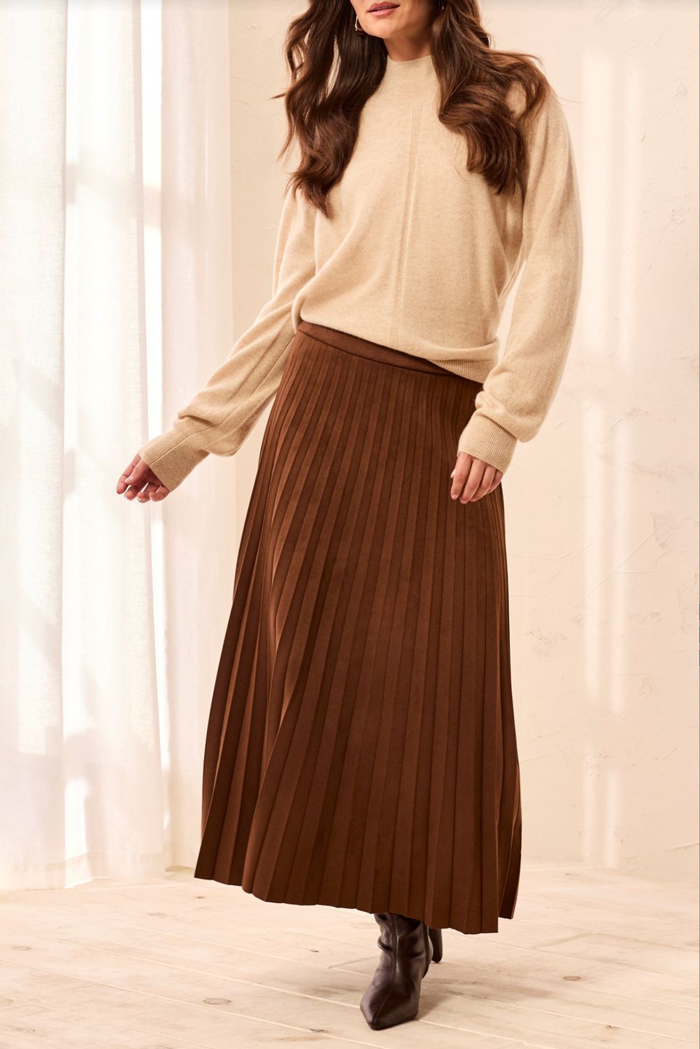 32720 Tribal Pull On Pleated Skirt