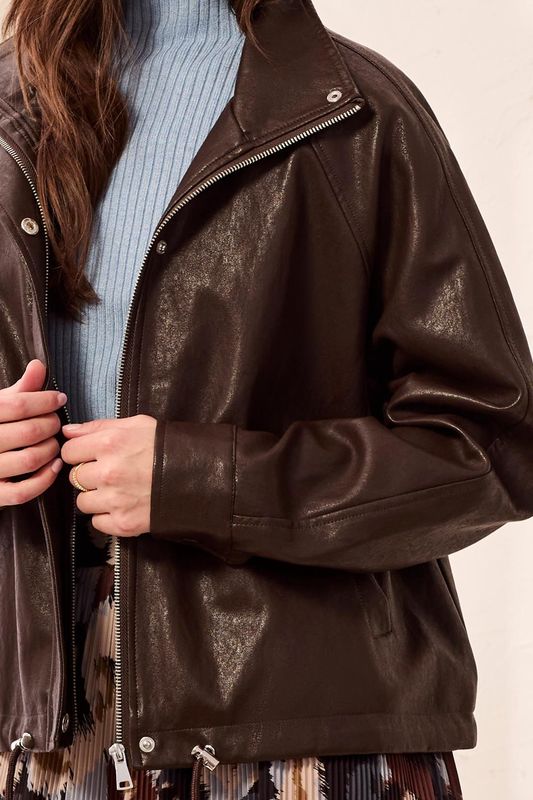 62720 Relaxed Jacket with Adjustable Hem