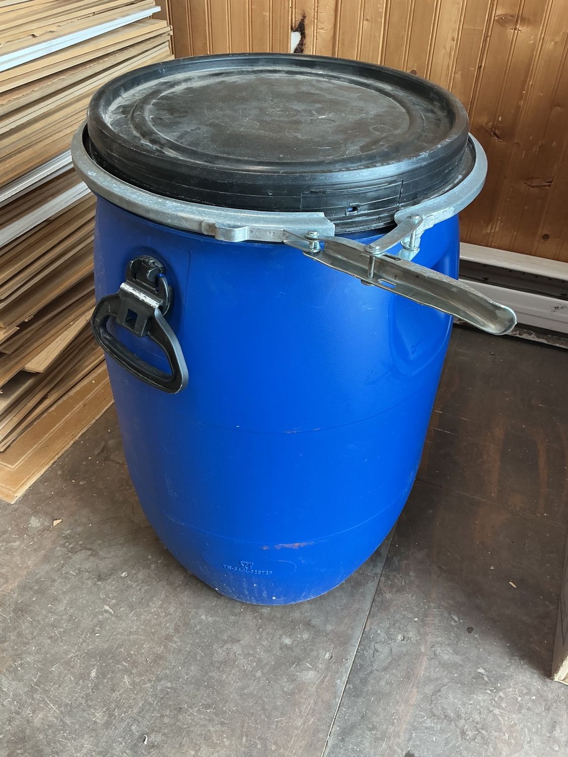 Baril, Size: Baril canot métal 71L