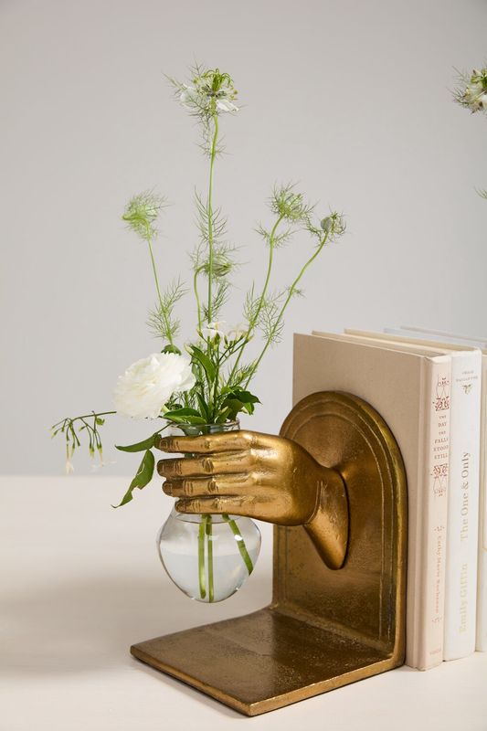 Handheld Bookend