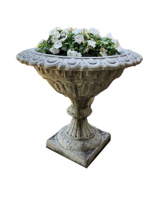 US Small Venetian Urn 17x19in