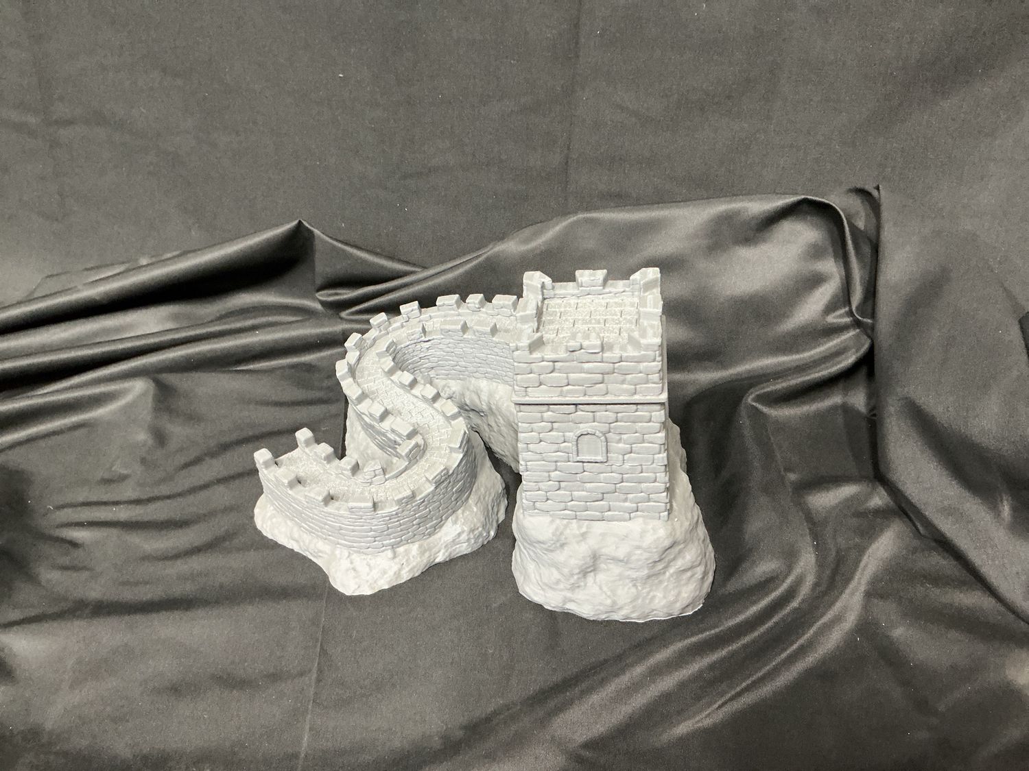 Dragons Rest, Colour: Grey, Size: Small