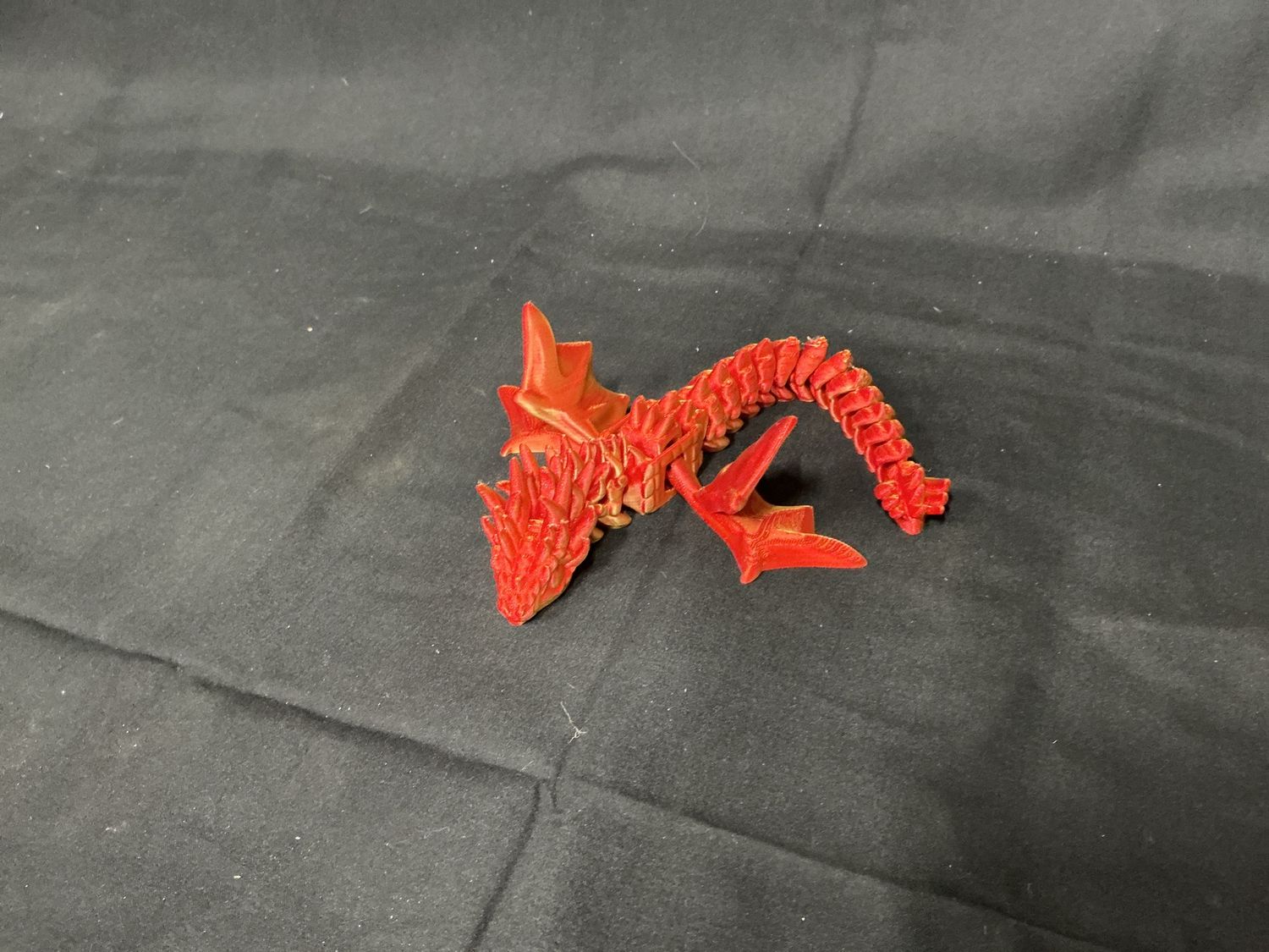 Amphiptere, Colour: Red Gold