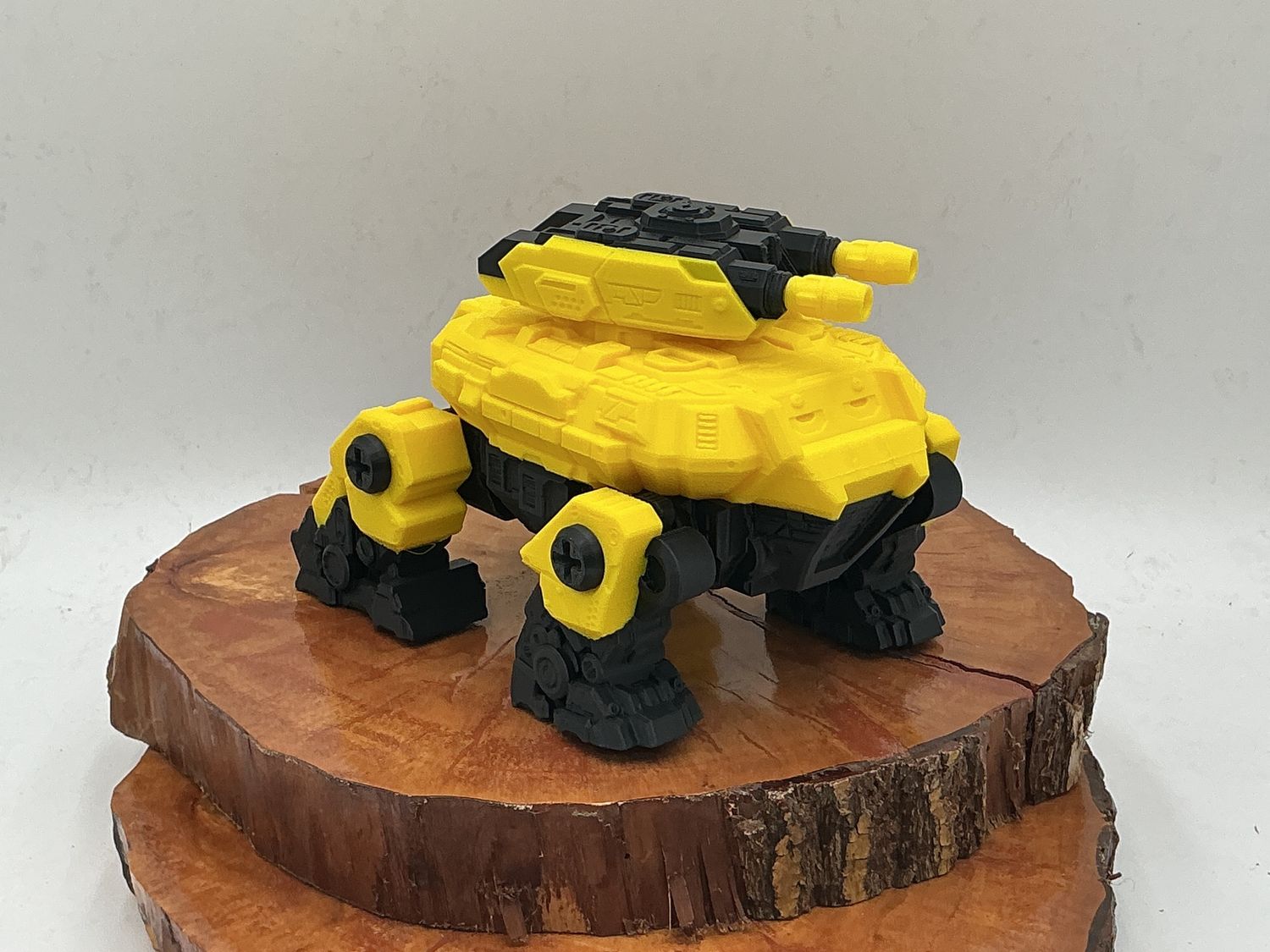 Bolt Brigade - Shellback, Colour: Yellow