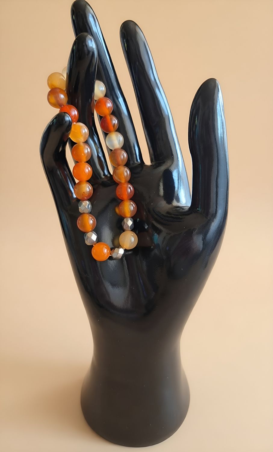 Handgefertigtes Armband aus Karneol