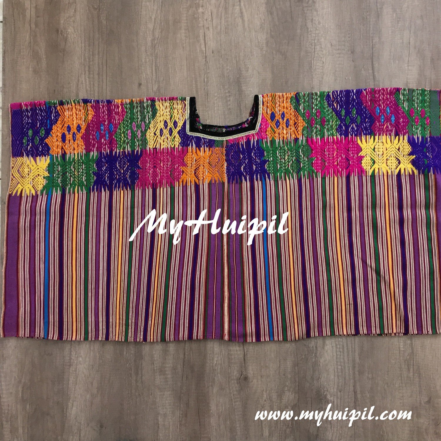 Huipil Antigüo de San Raymundo