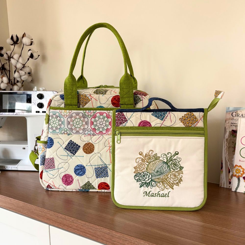 Knitter's Holdall/ Knitting in Colour