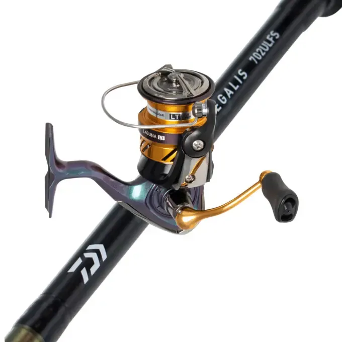 DAIWA LAGUNA LT 2500 / LEGALIS II 702ULFS SOFTBAIT COMBO