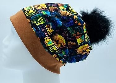 Adult Winter Hat with Fleece and Pom
