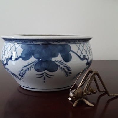 Vintage Delft Style Blue and White Porcelain Cachepot