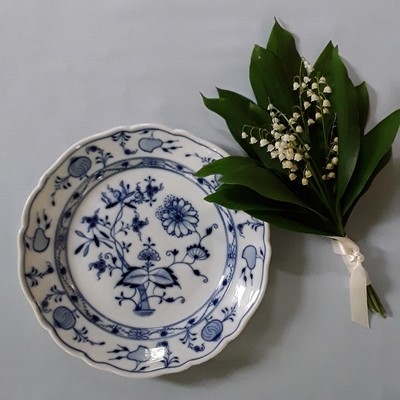 Antique Teichert Blue and White Porcelain Plate "Blue Onion"