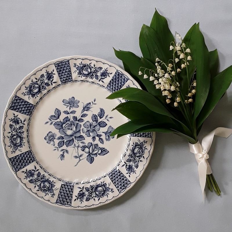 Vintage Myott Blue and White English Ironstone Plate &quot;Melody&quot;
