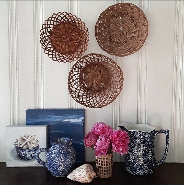 Set of 3 Vintage Hand-Woven Wicker Baskets