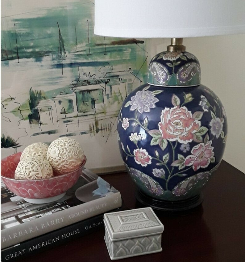 Vintage Macau Porcelain Chinoiserie Jar Table Lamp