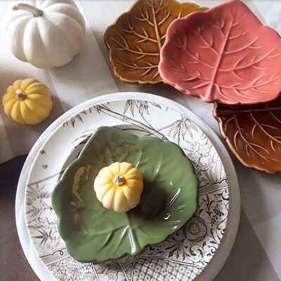 Set of 4 Ceramic Leaf Appetizer Plates