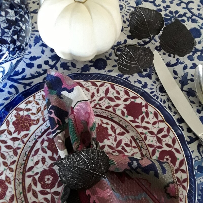 Metal Leaf Napkin Rings (Set of 4)