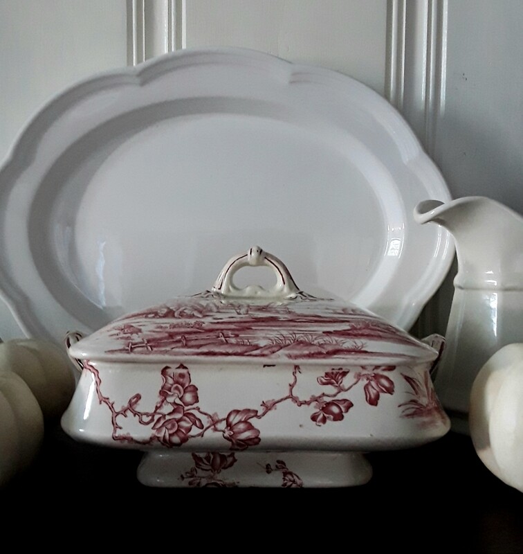 Antique Aesthetic Movement Red Transferware Tureen/Lidded Serving Dish