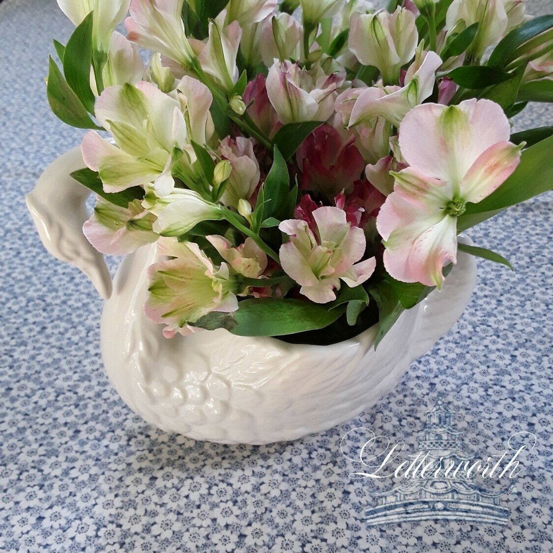 Vintage White Ceramic Swan Planter