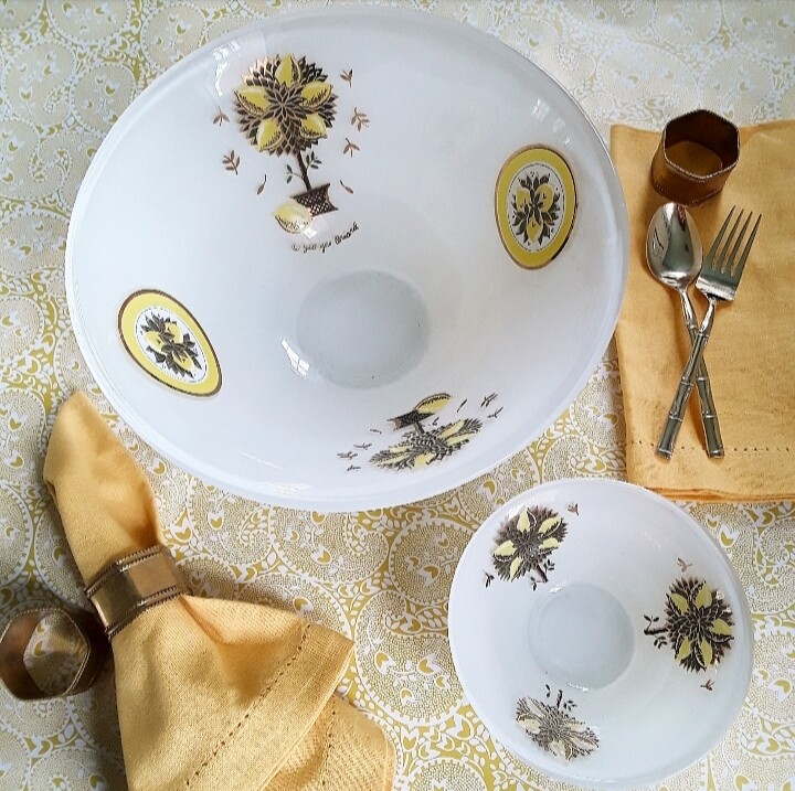 Set of 2 Vintage Georges Briard Lemon Tree Glass Bowls