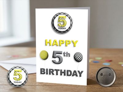 Happy 5th Birthday Card (Male) with Detachable Badge