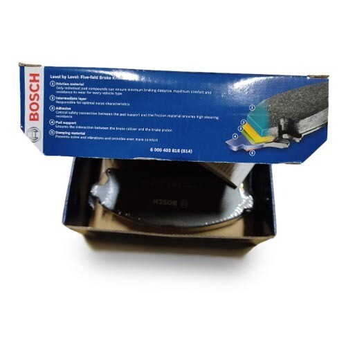Передние тормозные колодки Bosch BP2423