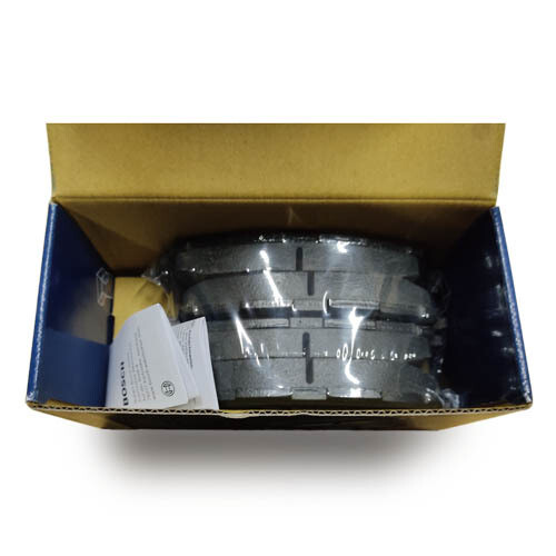 Передние тормозные колодки BOSCH BP2403