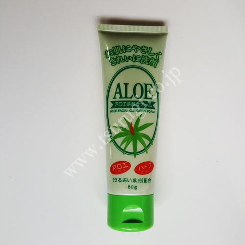 aloe facial cleansing
