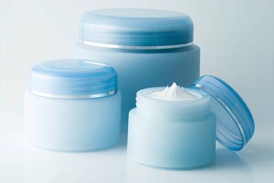 Кремы и увлажняющие средства