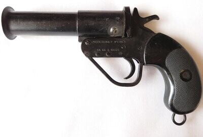 Deactivated British No. 1 MK V Flare Pistol