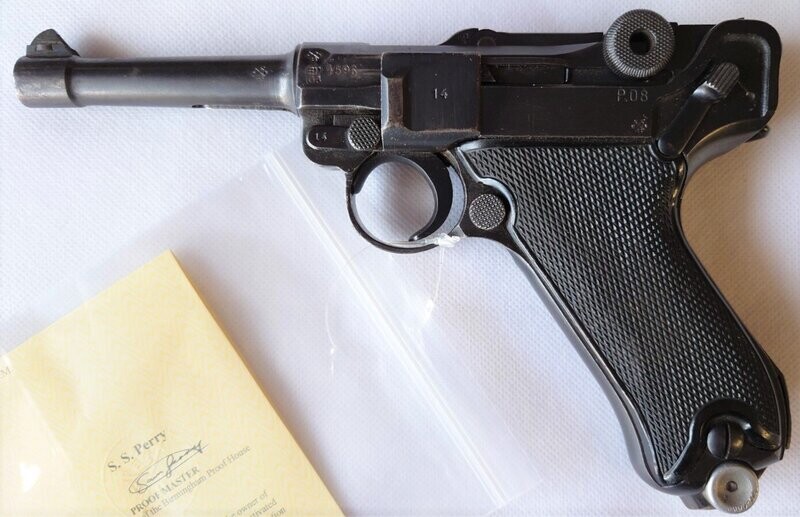 Deactivated P.08 Luger 9mm Pistol