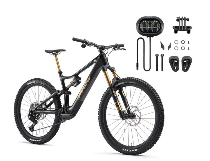 Amflow PL Carbon Pro - Cosmos Schwarz inkl. Amflow Smart Frontlicht Combo (Frontlicht + Montageset) im Wert von 199,-€