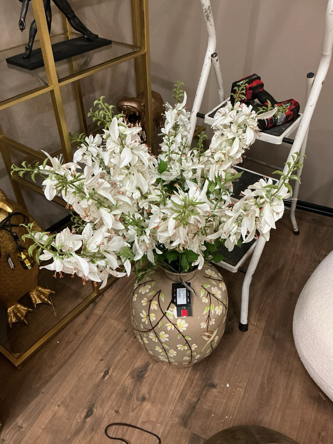 Flower galant white