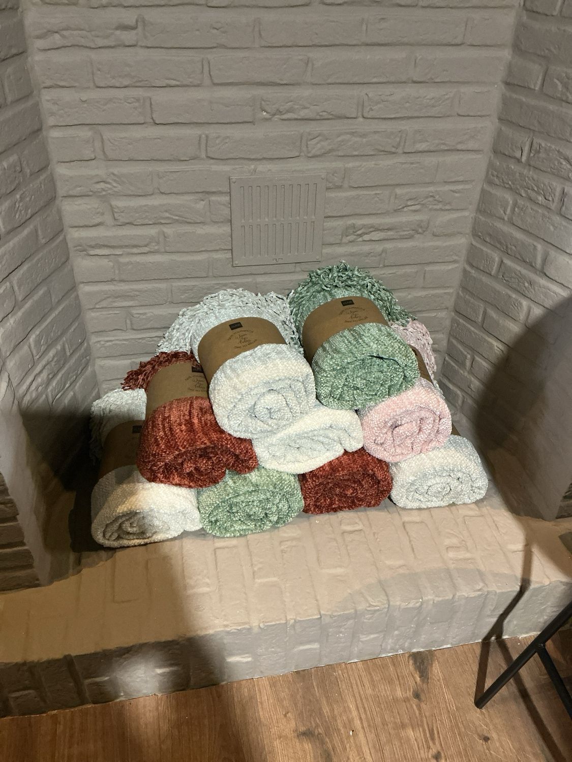 57061 Deken chenille grey
