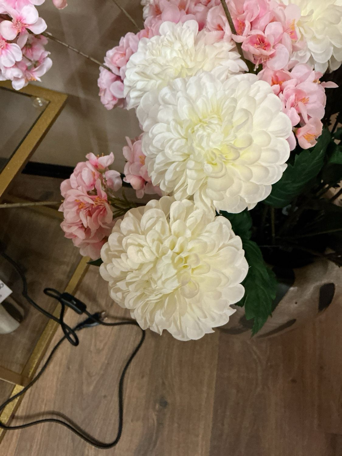 805088 bloem dahlia wit