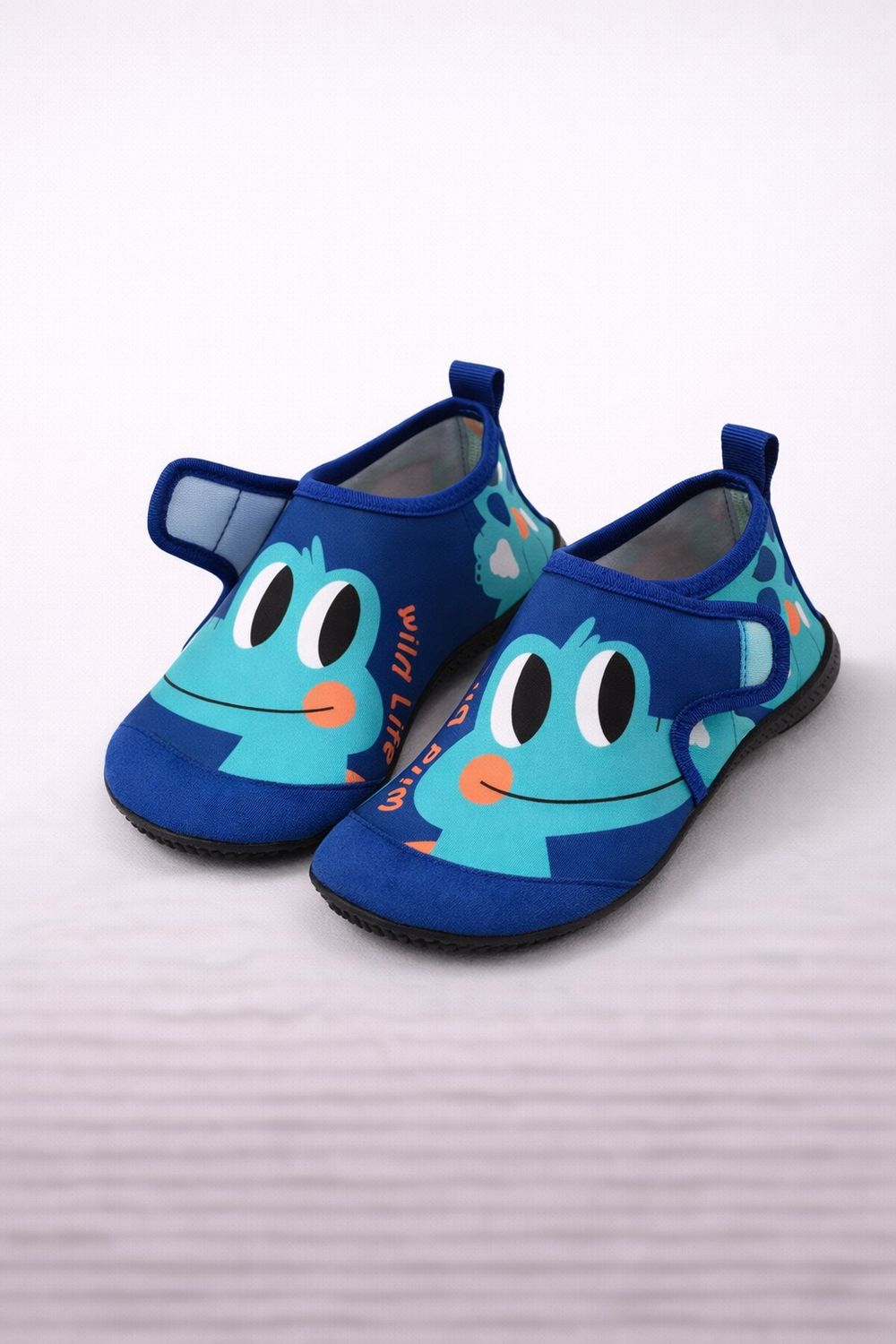 Kids Big-Eyed Dinosaur Water Shoes