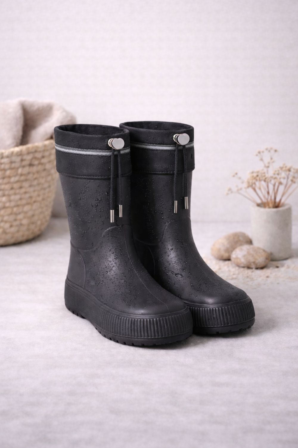 Adjustable Rain Boots – Slip-Resistant