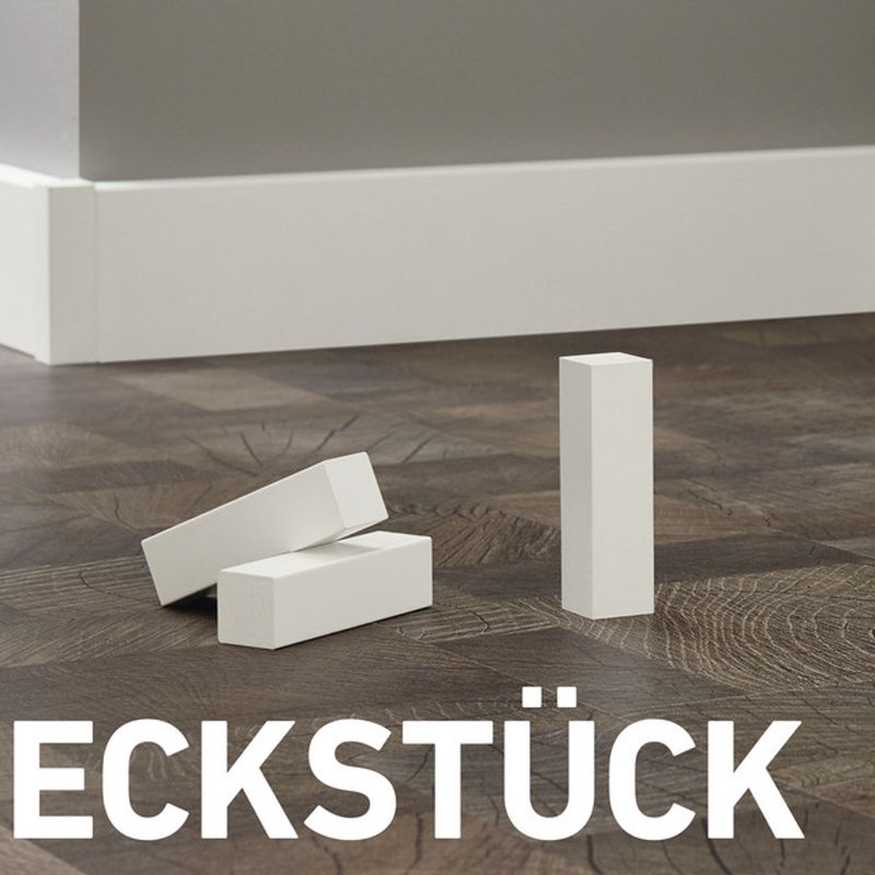 Eckstücke für Sockelleisten