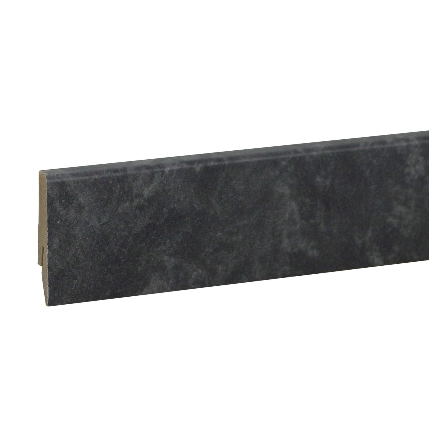 Sockelleiste in schwarzer Marmoroptik