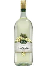 ELMO PIO MOSCATO 750ML