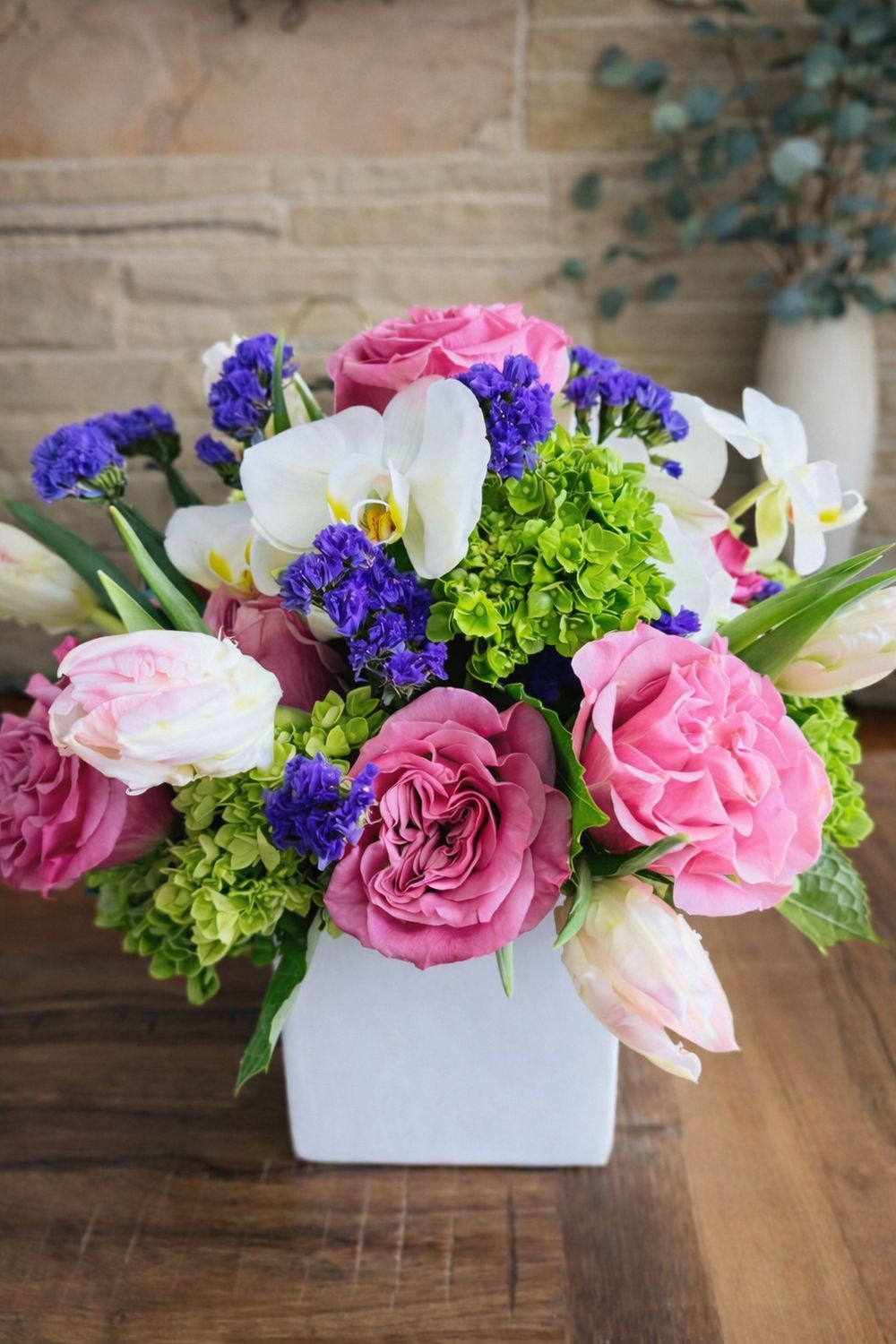 Annie™ – Classic Rose &amp; Seasonal Bloom Luxury Arrangement - Rhode Island flower delivery