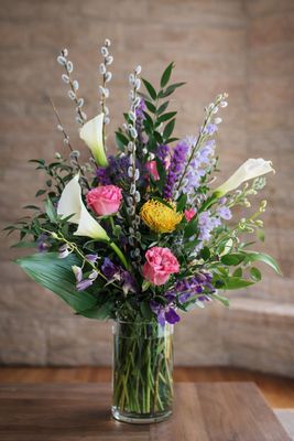 Dels™ – Textural Calla Lily &amp; Garden-Style Luxury Arrangement