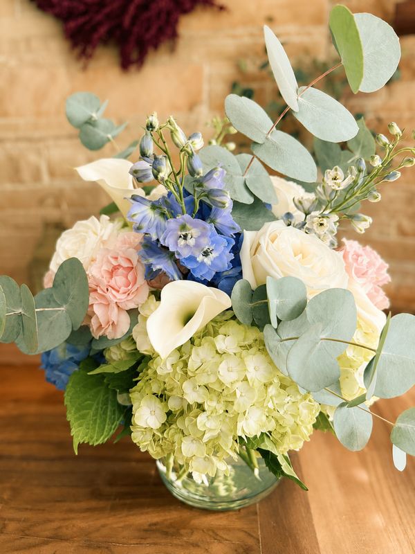 Narrow River™ – Coastal Garden Luxury Arrangement