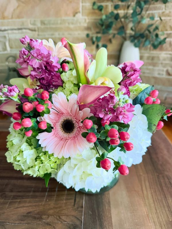 SweetArt™ – Romantic Garden Arrangement