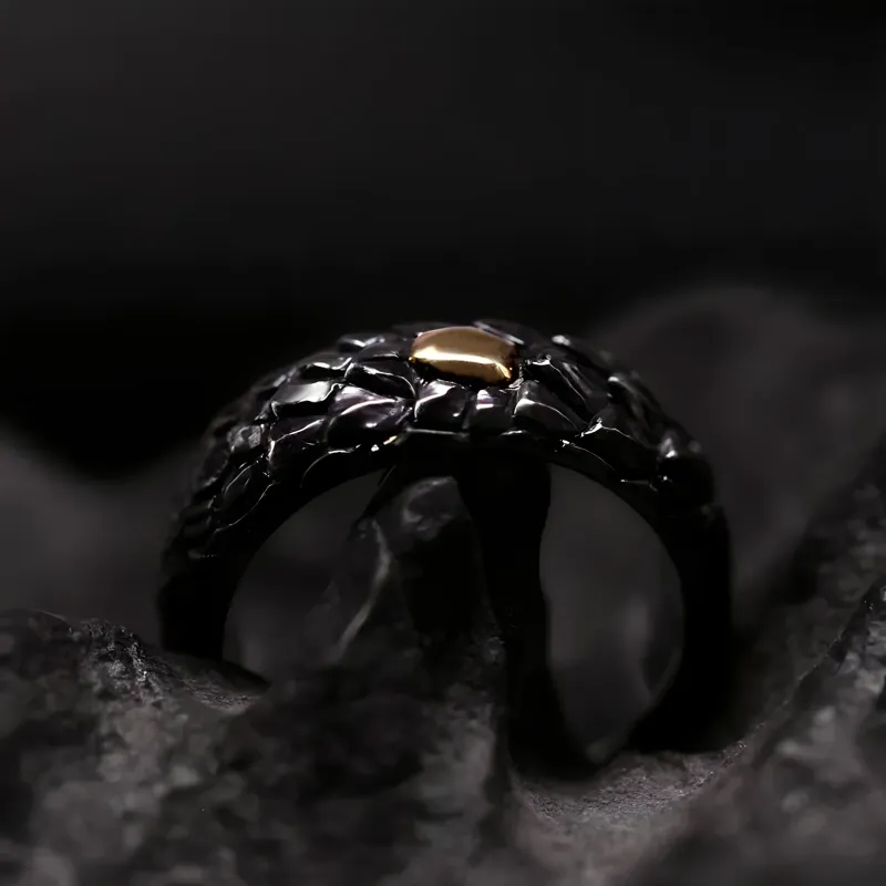VIPER RING